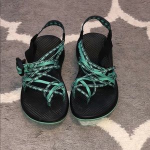 women’s chaco sandals